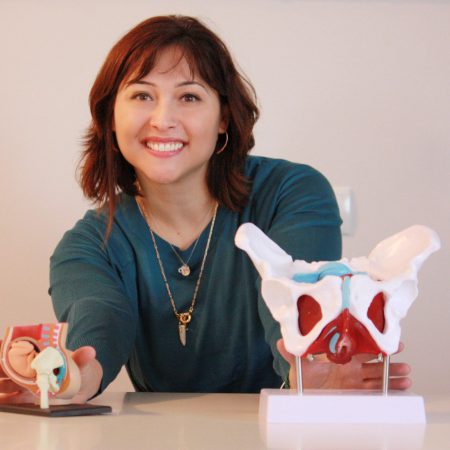 Mind Your Pelvis€ 150,00
A prenatal course that prepares your mind and pelvis for the day of childbirth.

Learn how your pelvis moves to create more room for your baby to come into the world.